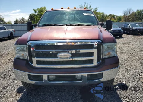 2005 Ford F350 Srw Super Duty z USA, uszkodzony, nr VIN 1FTWX31P25EB28978